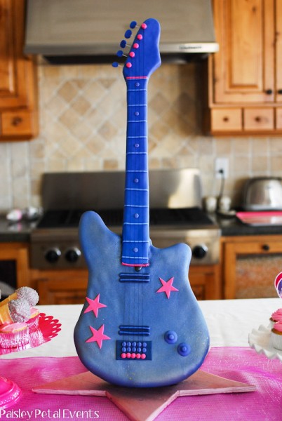 Barbie Princess & the Popstar guitar cake