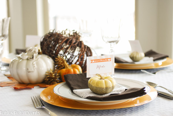Thanksgiving place setting