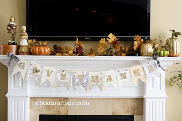 Glittery gold Thanksgiving banner