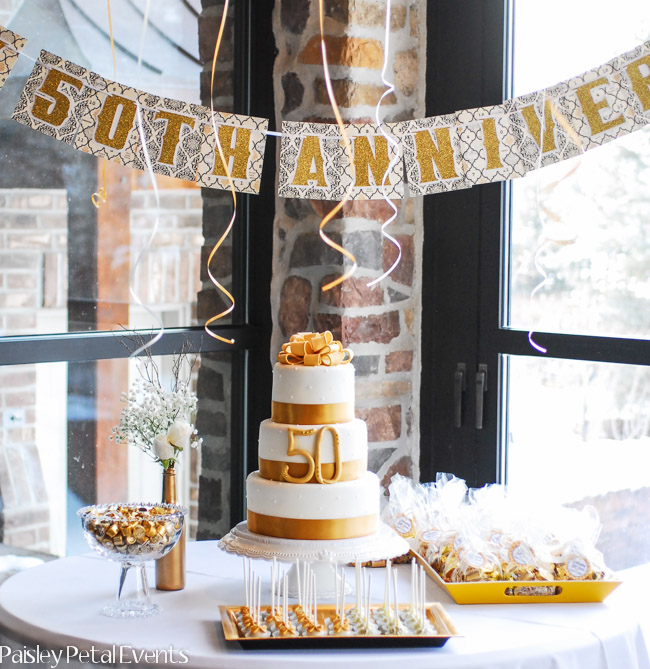 50th wedding anniversary table with banner 2