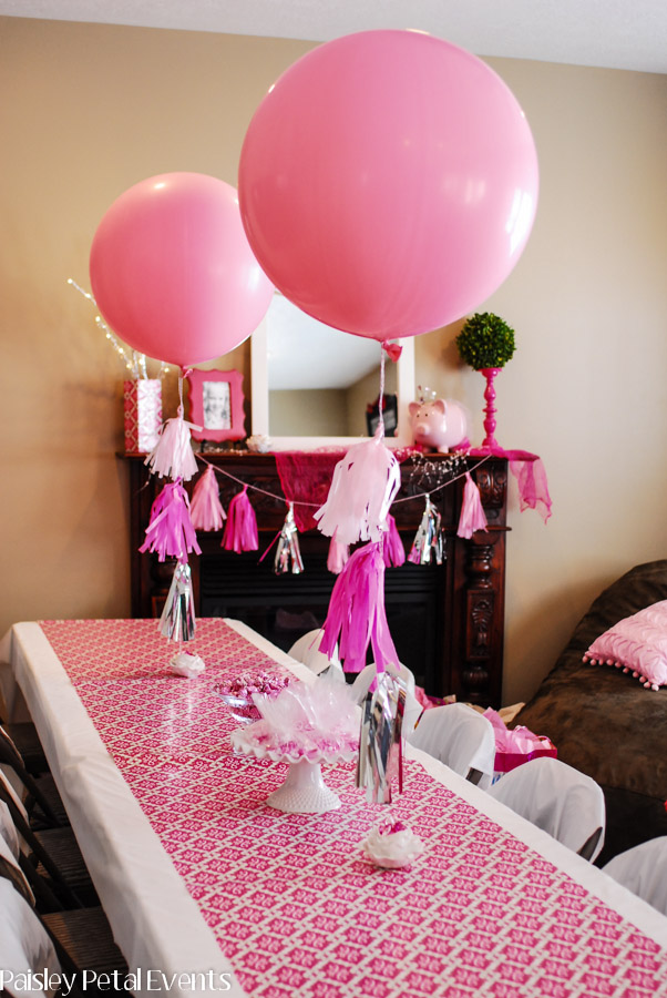 Pink Princess Party balloons