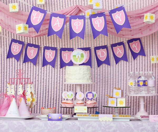 Tangled Princess party dessert table