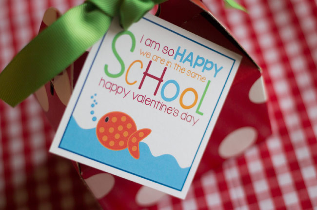 Valentines Day printable notes from Lauren McKinsey - school theme