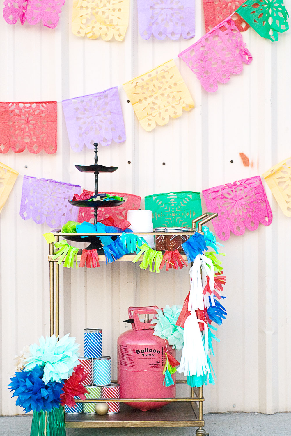 The Party Hop - Summer Fiesta Balloon Party Bar