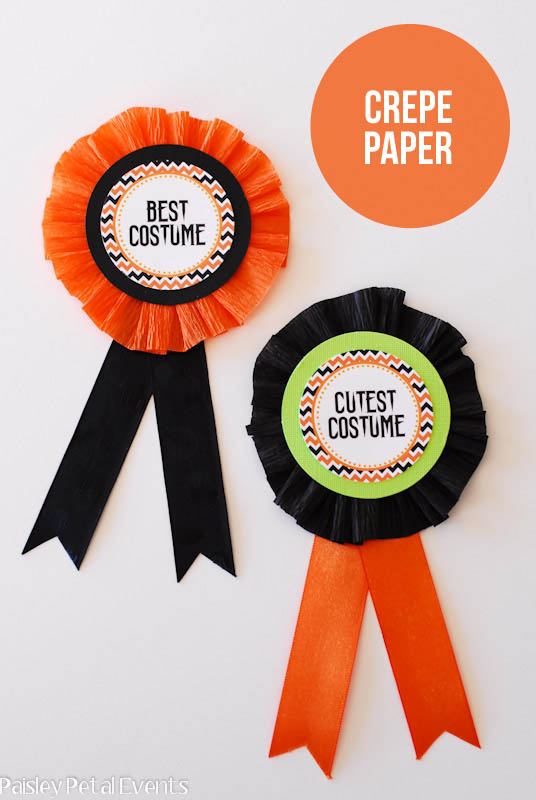 DIY Halloween Awards using crepe paper, ribbon and free printable circles
